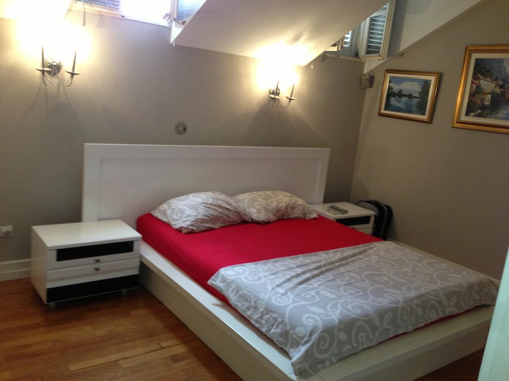 London Apartment Budva Room photo